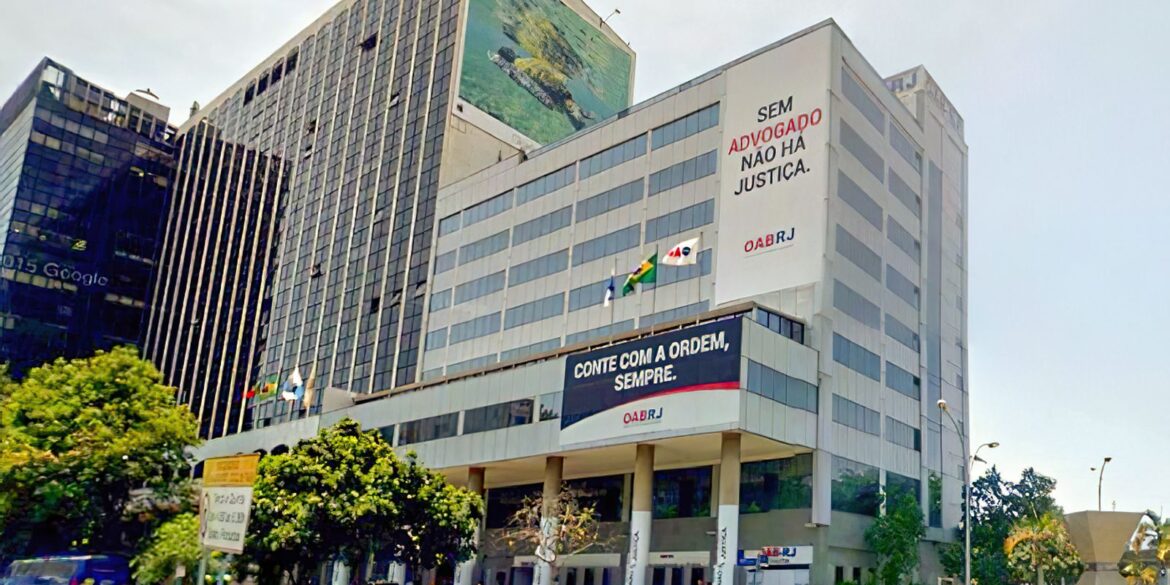 predio-da-oab,-no-rio,-e-liberado-apos-denuncia-de-atentado