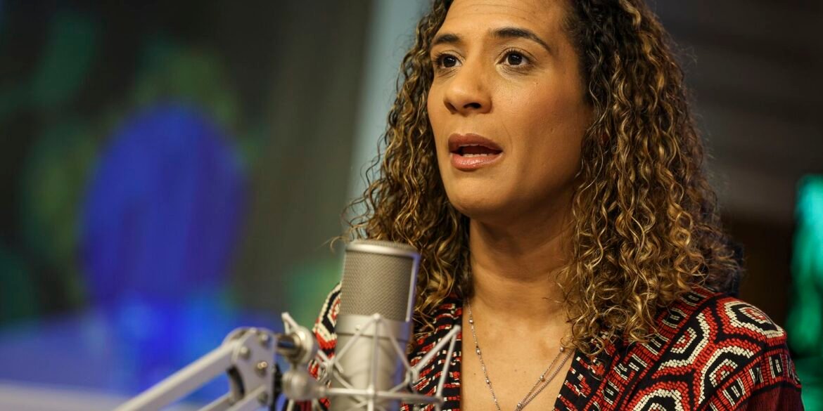 “lamentavel-e-dilacerante”,-diz-ministra-sobre-morte-jovem-por-policia