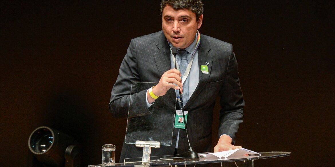 presidente-do-conselho-de-administracao-da-petrobras-deixa-o-cargo