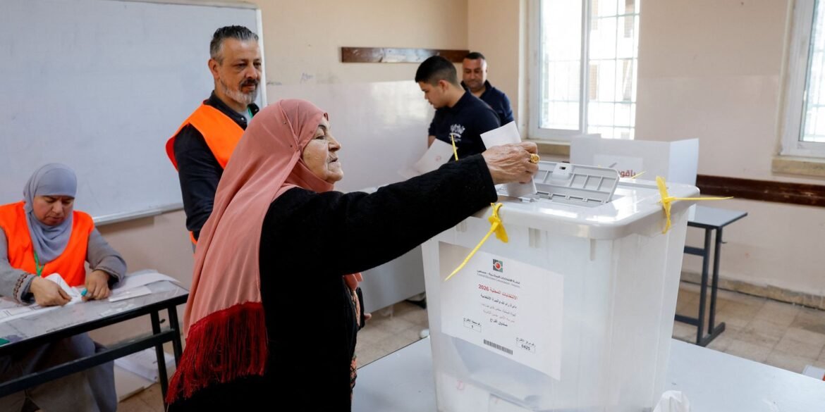 palestinos-vao-as-urnas-em-eleicoes-municipais