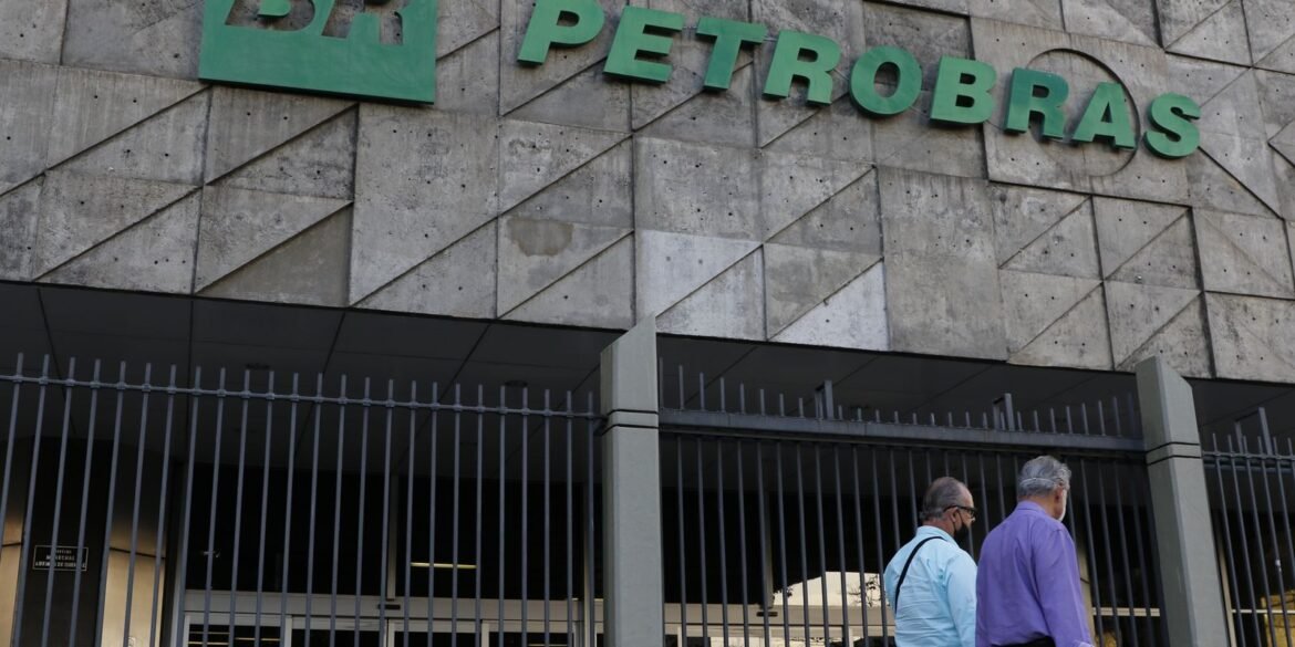petrobras-bate-novo-recorde-na-producao-de-barris-de-petroleo-e-gas